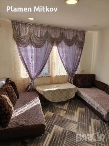 Къщата разполага с лятна кухня и гараж в близост до центара, снимка 9 - Къщи - 53248734