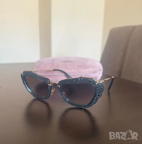 Оригинални дамски очила на Miu Miu !