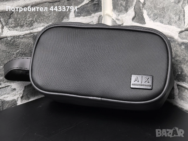 Armani Exchange чанта тип несесер 