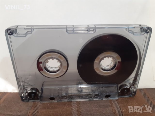 Fleetwood Mac ‎– Behind The Mask, снимка 2 - Аудио касети - 32369032