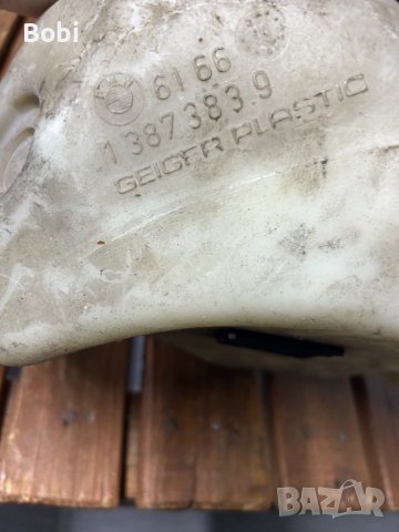 Казанче за течност за чистачки БМВ Е36 Купе, снимка 4 - Части - 43929094