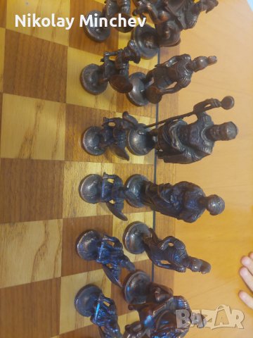 Шах с метални фигури , снимка 2 - Шах и табла - 43059851