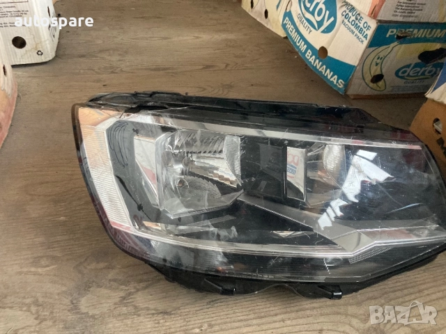 Оригинален Десен фар Vw Transporter T6. 2015-20г., снимка 2 - Части - 51974548