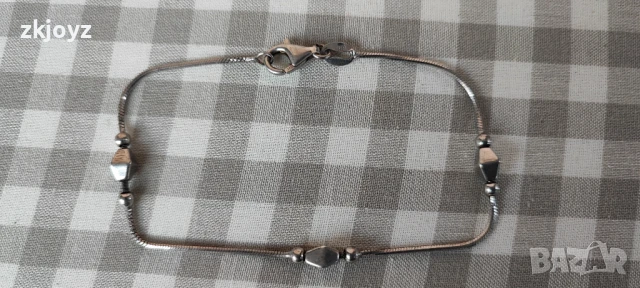 ИТАЛИАНСКА СРЕБЪРНА ГРИВНА с РОМБОВЕ 4.23 ГРАМА/ ПРОБА 925