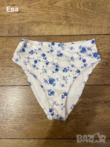  HOLLISTER Долнище на бански тип бикини в Бяло