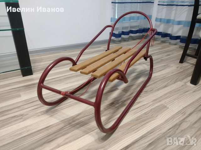 Детска шейна - метал и дърво