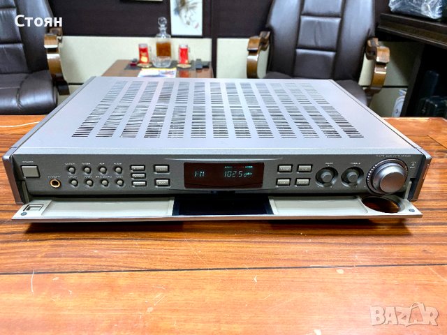 Рядък Vintage ресивър Marantz, снимка 2 - Ресийвъри, усилватели, смесителни пултове - 44064870