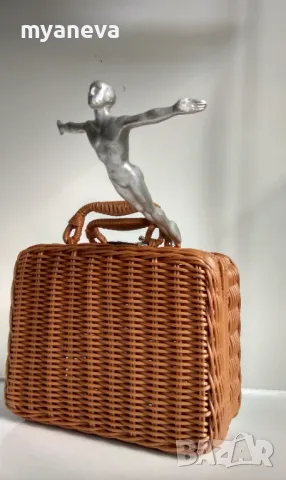 Полет , скок , декорация за стена. , снимка 5 - Статуетки - 48311908