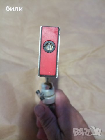 Лазерен нивелир , снимка 4 - Измервателни инструменти - 37910287