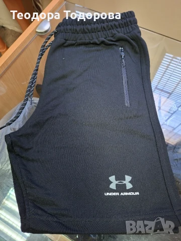 Nike къси панталони. , снимка 2 - Спортни дрехи, екипи - 50640640