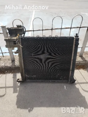 Радиатор за Мерцедес Вито 2,2cdi