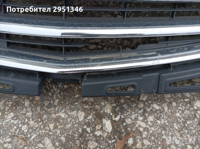 Решетка предна броня от Опел Инсигния Opel Insignia 2.0CDTI 160к.с 2011г., снимка 2 - Части - 52471526