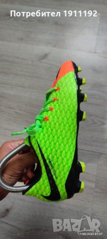 Nike Hypervenom. Футболни бутонки. 35, снимка 3 - Футбол - 38680886