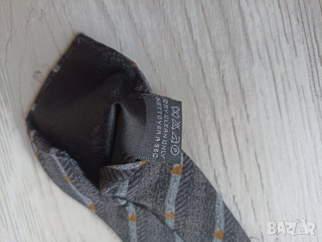 Мъжка вратовръзка Giorgio Armani, снимка 4 - Колани - 43986970