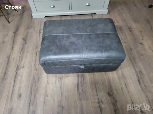 Сива кожена табуретка с функция ракла, снимка 4 - Дивани и мека мебел - 50887279
