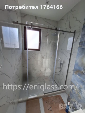 Стъклени паравани душ кабини