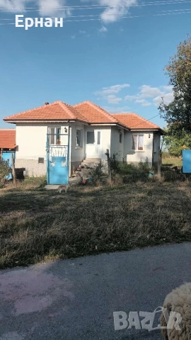 Къща в с Глашатай, Община Антоново