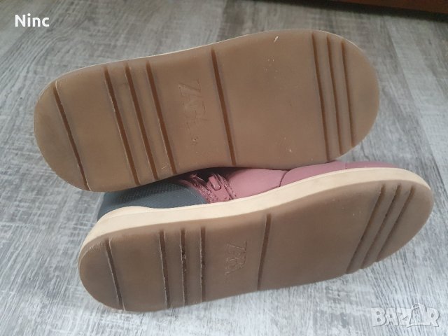 Детски ботушки ZARA 26, снимка 4 - Детски боти и ботуши - 43313731