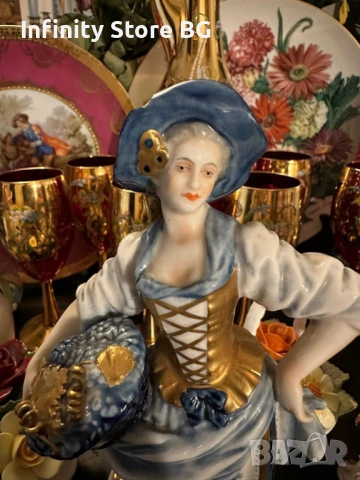 Rudolf Kammer Volkstedt Germany  Circa 1970 “Гроздоберачите”, снимка 4 - Антикварни и старинни предмети - 53461993