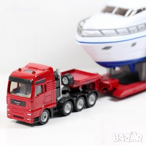 MAN транспортен на яхта, heavy haulage transporter with yacht - мащаб 1:87 на SIKU, снимка 6 - Колекции - 38046095