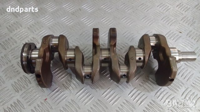 Колянов вал Toyota Yaris 1.3i 16v 2004г.	