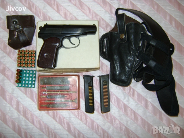 Продавам боен пистолет Макаров (ПМ), кал. 9×18, снимка 2 - Бойно оръжие - 51693127