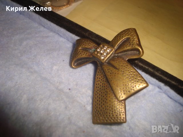 СТАРА БРОНЗИРАНА АРТ ДЕКО РЕТРО БРОШКА - ПАНДЕЛКА от НЕРЪЖДАЕМА СТОМАНА с КРИСТАЛЧЕТА 14472, снимка 6 - Антикварни и старинни предмети - 37722245