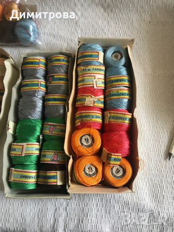 Копринени конци за бродиране - кълбета и чилета, снимка 6 - Гоблени - 36393022
