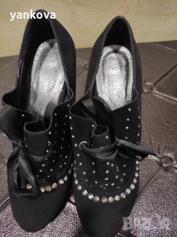 Обувки, снимка 8 - Дамски елегантни обувки - 32964665