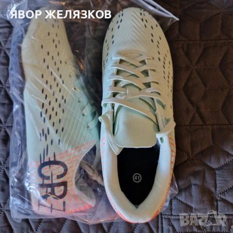 НОВИ стоножки за футбол CR7 номер 41, снимка 2 - Футбол - 52360186