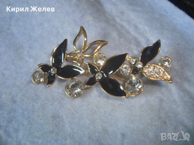 КРАСИВА НЕЖНА ФЛОРАЛНА ПОЗЛАТЕНА КРИСТАЛНА ЕМАЙЛИРАНА ВИНТИДЖ - АРТ БРОШКА 11885, снимка 3 - Други - 37660228