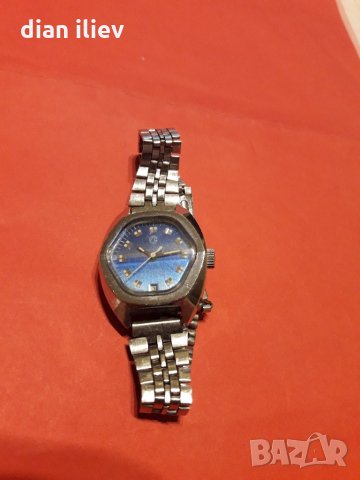 Стар дамски механичен часовник -Лъч , снимка 7 - Антикварни и старинни предмети - 26387414