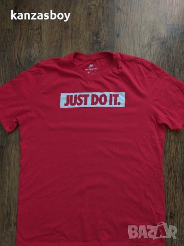 NIKE REMERA - страхотна мъжка тениска КАТО НОВА, снимка 4 - Тениски - 37158555