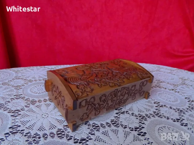 Дърворезбована кутийка, снимка 4 - Декорация за дома - 47781632