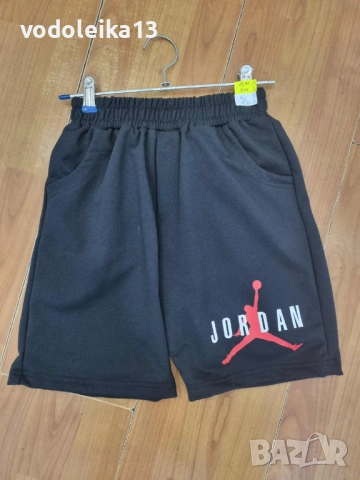 нови къси панталони ,,Джордан,,