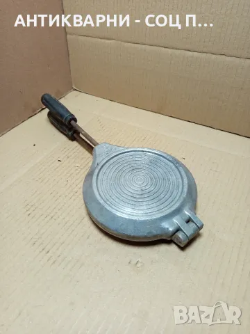 Соц Стар Гофретник За Печене На Тестени Сладки., снимка 3 - Антикварни и старинни предмети - 49995755