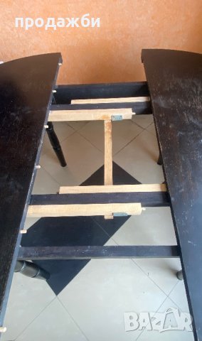 Черна дървена трапезна маса (150 см) и 4 стола, снимка 7 - Маси - 43435899