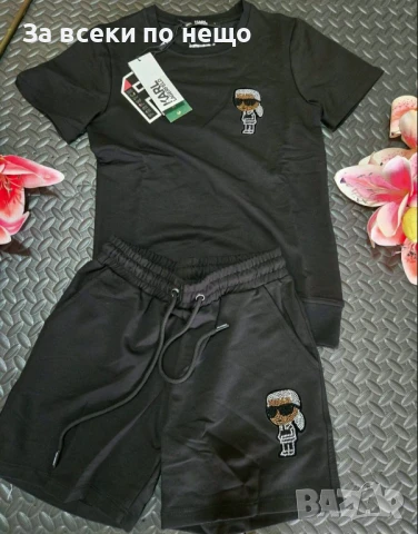 Karl Lagerfeld Дамски Летен Комплект С Бродирано Лого👚🩳Дамски Къс Екип - 2 Цвята Код VL-88, снимка 7 - Спортни екипи - 50588371