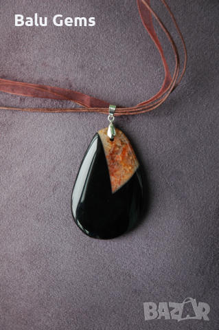 Колие с висулка от естествен камък ахат, снимка 1 - Колиета, медальони, синджири - 44900945