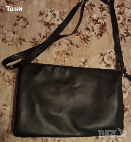 RESERVED Оригинал Нова Кожена Дамска Чанта , снимка 5 - Чанти - 52346456