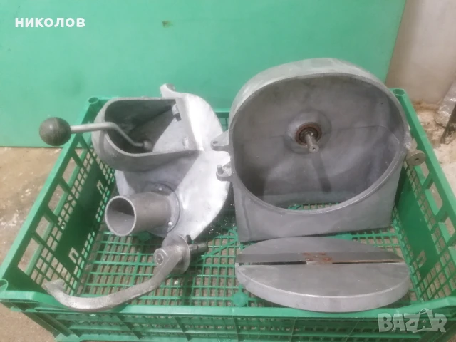 Професионална трифазна зеленчукорезачка , снимка 7 - Обзавеждане на кухня - 51099516