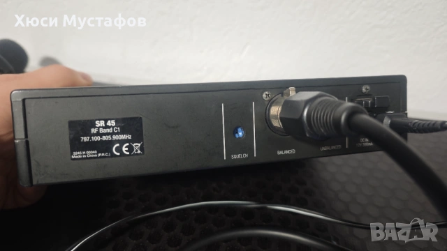 AKG Perception Професионален безжичен микрофон, снимка 3 - Микрофони - 53389695