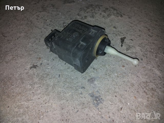 Фар Ibiza,фар Москвич,ел. машинка фар, ретро антена и др., снимка 7 - Части - 27463844