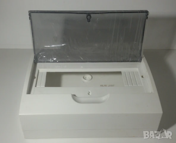 Електрическа кутия Schneider Electric EZ9E112S2S, снимка 7 - Други стоки за дома - 51316665