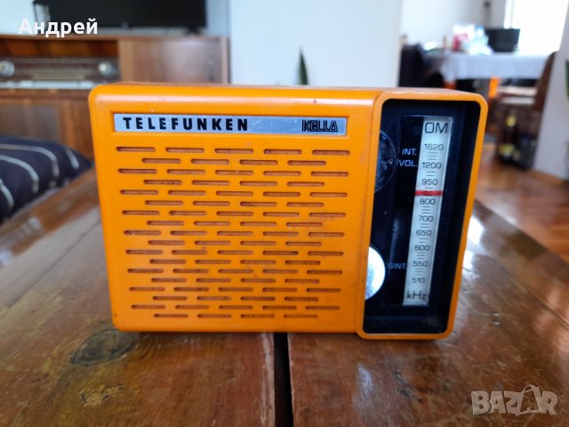 Старо радио,радиоприемник Telefunken, снимка 1 - Антикварни и старинни предмети - 38149643