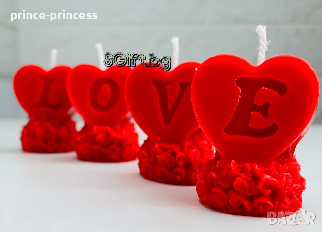 Комплект свещи сърца Love 
