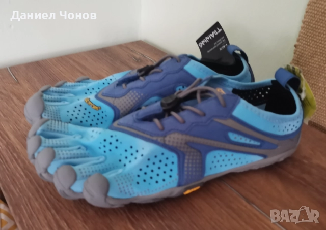 Боси обувки от дишаща материя Vibram V - run