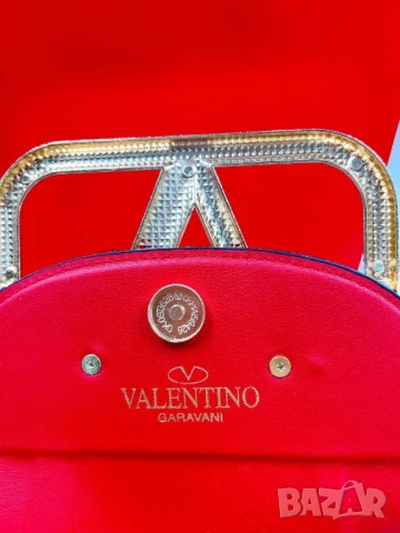 чанти valentino garavani , снимка 3 - Чанти - 51294091