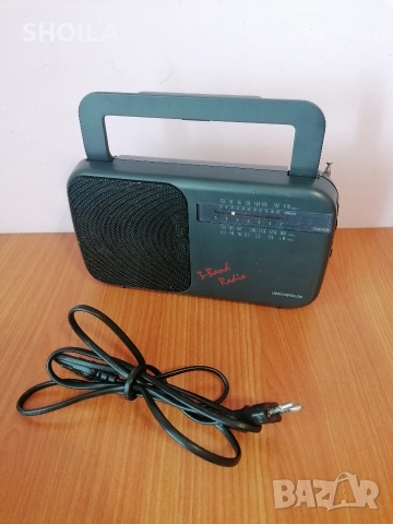 Universum 3 band tr-1025