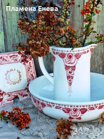 Boch Freres Keramis - aникварен сет тоалетни принадлежности 